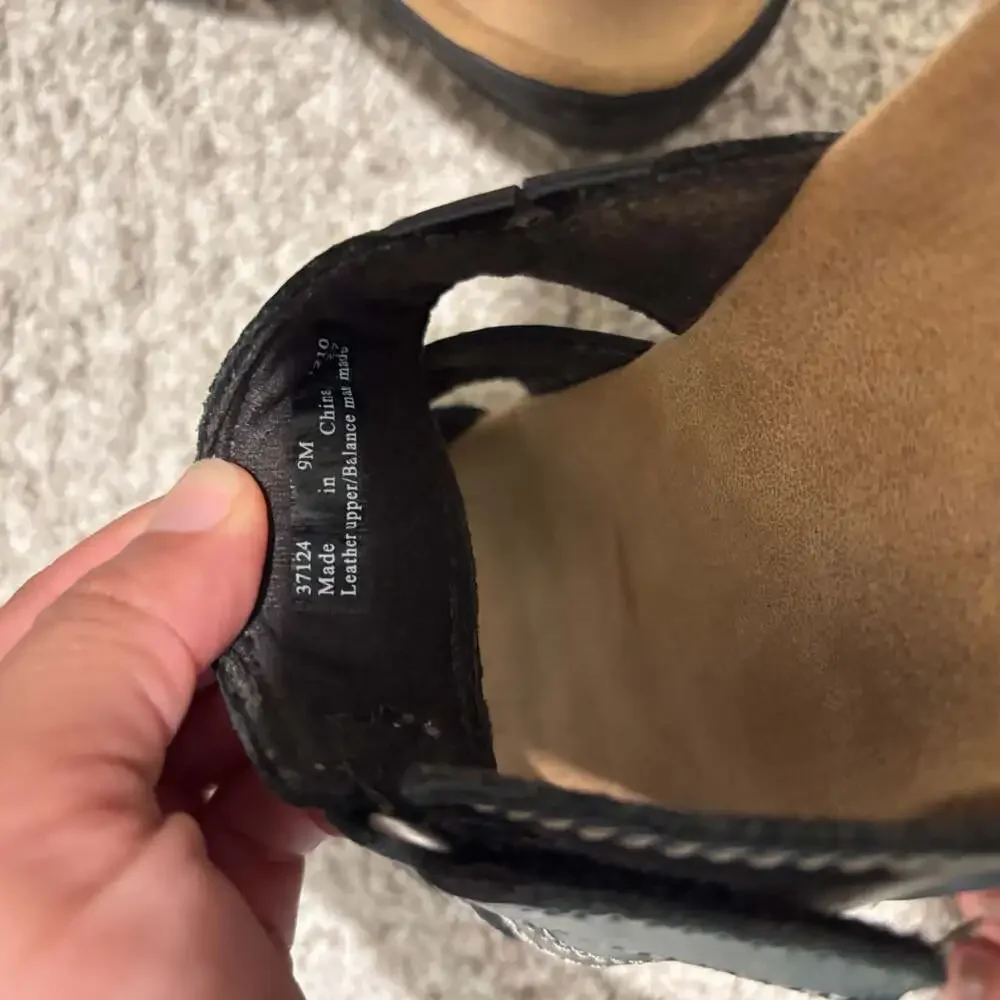 Clarks Bendables Black Leather Wedge Comfort Sandals Size 9